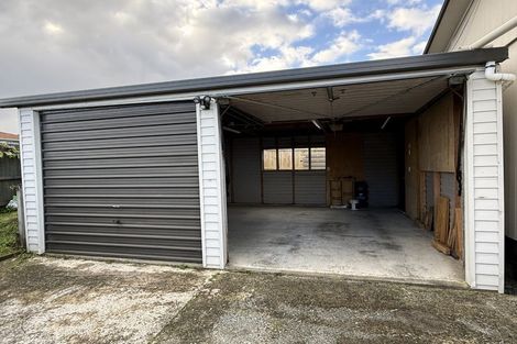 Photo of property in 43 Elizabeth Drive, West Harbour, Auckland, 0618