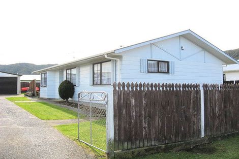Photo of property in 10 Weymouth Grove, Wainuiomata, Lower Hutt, 5014