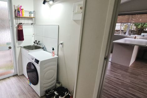 Photo of property in 30 Kapiti Road, Paraparaumu, 5032