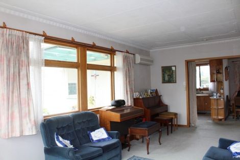 Photo of property in 41 Park Street, Winton, 9720