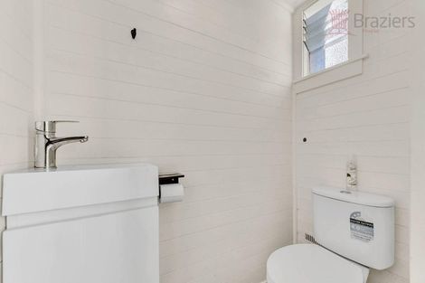 Photo of property in 17 Kearneys Road, Linwood, Christchurch, 8062