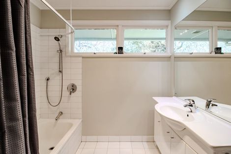 Photo of property in 426 Ponga Road, Opaheke, Papakura, 2584