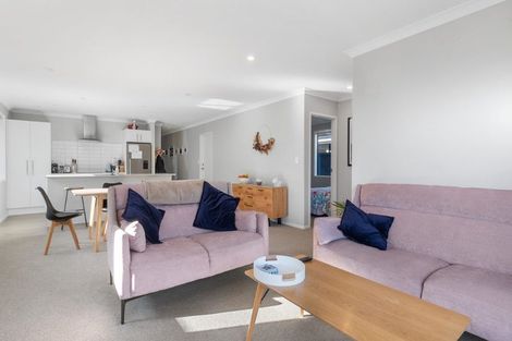 Photo of property in 3 Tamapahore Boulevard, Papamoa Beach, Papamoa, 3118