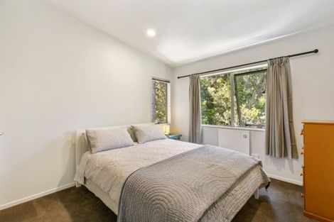 Photo of property in 2/72 Spinella Drive, Bayview, Auckland, 0629