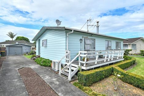 Photo of property in 44 Burundi Avenue, Clendon Park, Auckland, 2103