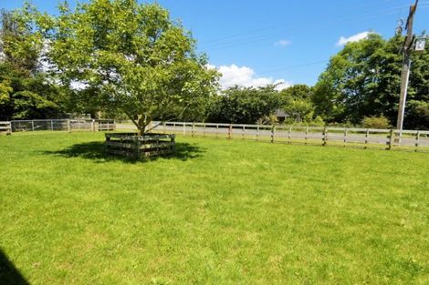 Photo of property in 4 Pukematawai Lane, Levin, 5571