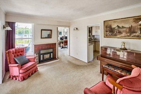 Photo of property in 350 Main Road, Tawa, Wellington, 5028