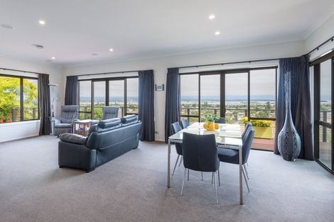 Photo of property in 5 Berkshire Place, Stoke, Nelson, 7011