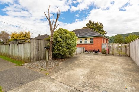 Photo of property in 29 Hay Street, Naenae, Lower Hutt, 5011