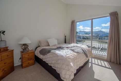 Photo of property in 9 Austral Place, Cromwell, 9310