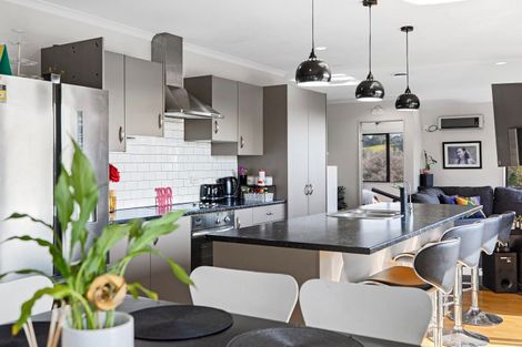 Photo of property in 66 Village Park Drive, Welcome Bay, Tauranga, 3112