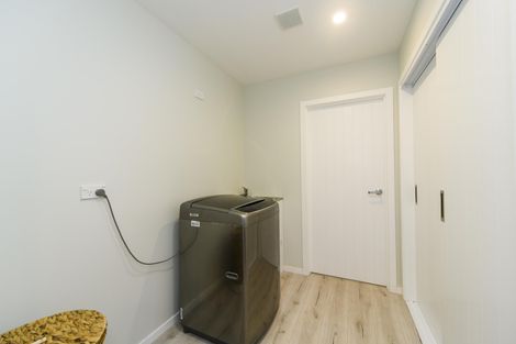 Photo of property in 19 Ashton Place, Highbury, Palmerston North, 4412