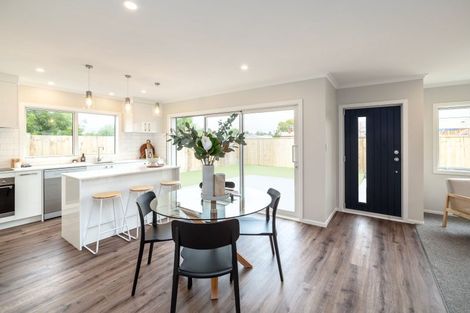 Photo of property in 4a Van Baarle Close, Carterton, 5713