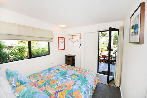 Photo of property in 6 Hillside Crescent, Leigh, 0985