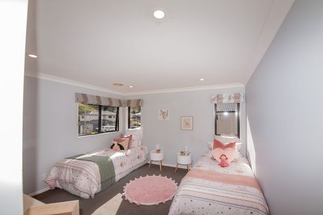 Photo of property in 7 Moston Grove, Churton Park, Wellington, 6037