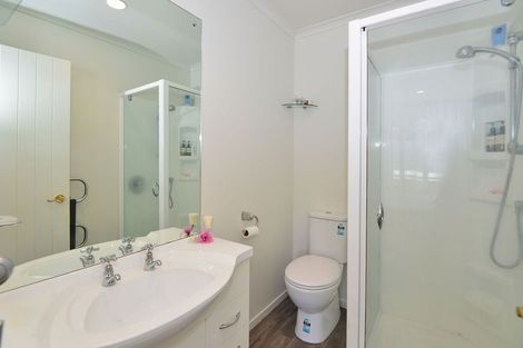 Photo of property in 15 Sundown Avenue, Manly, Whangaparaoa, 0930