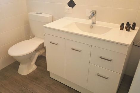 Photo of property in 6/7 Wellington Street, Russell, 0202