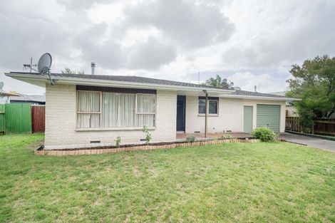 Photo of property in 17 Walton Place, Flaxmere, Hastings, 4120