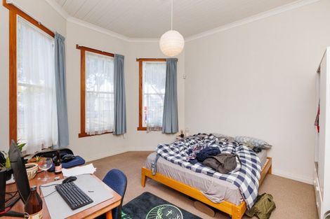 Photo of property in 27 Ada Street, Hokowhitu, Palmerston North, 4410