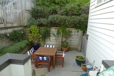Photo of property in 80c Stewart Drive, Newlands, Wellington, 6037