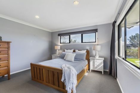 Photo of property in 5 Shaun Close, Papamoa Beach, Papamoa, 3118