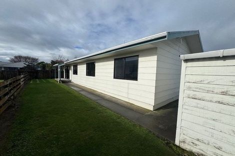 Photo of property in 30 Ngata Street, Palmerston North, 4410