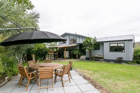 Photo of property in 11 Breadalbane Road, Havelock North, 4130