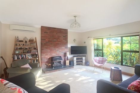 Photo of property in 409 Karori Road, Karori, Wellington, 6012