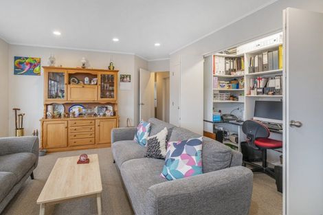 Photo of property in 53 Whitby Avenue, Whitianga, 3510