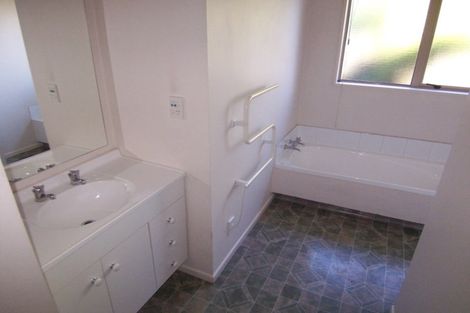 Photo of property in 11a Deloraine Street, Somerfield, Christchurch, 8024