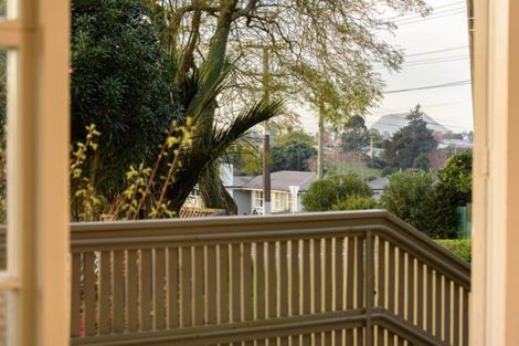 Photo of property in 22 Bellevue Road, Brookfield, Tauranga, 3110