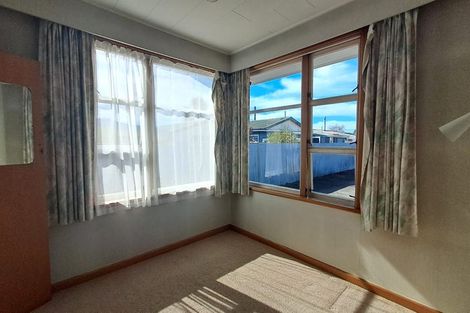 Photo of property in 5 Romilly Street, Westport, 7825