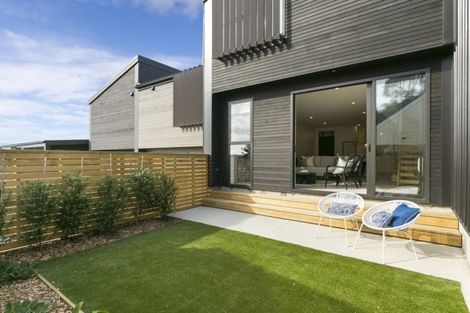 Photo of property in 12/80 Seatoun Heights Road, Seatoun, Wellington, 6022