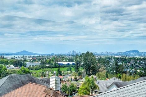 Photo of property in 14 Platinum Rise, Ranui, Auckland, 0612