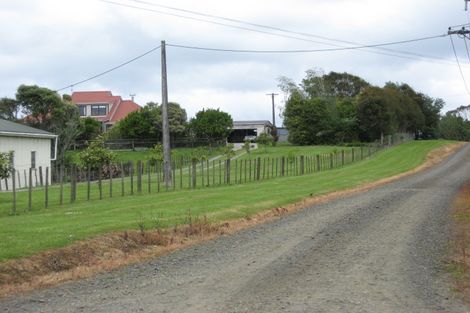 Photo of property in 109 Hanham Road, Kumeu, 0891