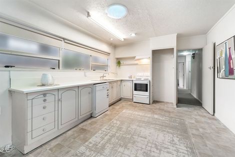 Photo of property in 1/15 Omana Road, Milford, Auckland, 0620