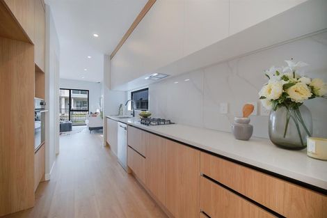 Photo of property in 25 Yellow Pear Lane, Karaka, 2578