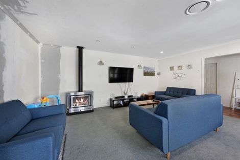 Photo of property in 20 Montana Road, Totara Park, Upper Hutt, 5018