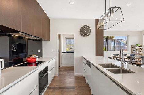 Photo of property in 13 Caldera Drive, Long Bay, Auckland, 0630