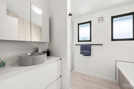 Photo of property in 99 Gibbons Street, Ebdentown, Upper Hutt, 5018