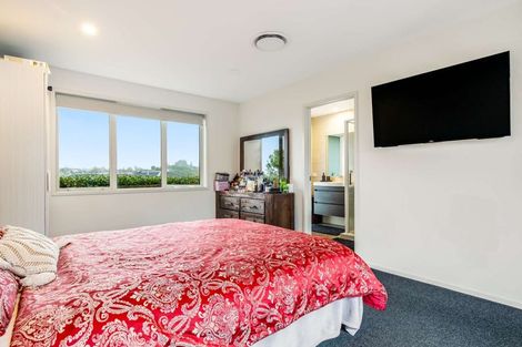 Photo of property in 5 Meadowbank Rise, Bethlehem, Tauranga, 3110