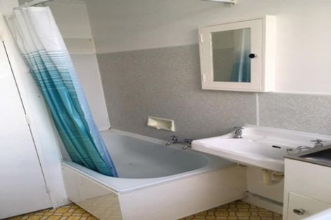 Photo of property in 3/255 Coutts Street, Rongotai, Wellington, 6022