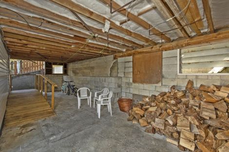 Photo of property in 368 George Street, Stokes Valley, Lower Hutt, 5019