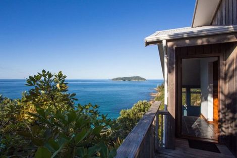 Photo of property in 61 Motuhoa Road, Tairua, 3508