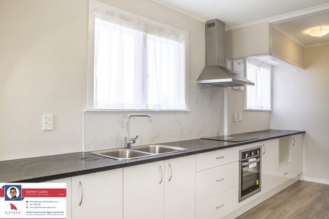 Photo of property in 64 Megan Avenue, Pakuranga Heights, Auckland, 2010