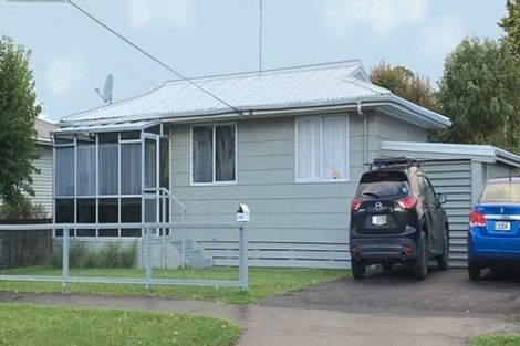 Photo of property in 2 Tomin Road, Glenview, Hamilton, 3206