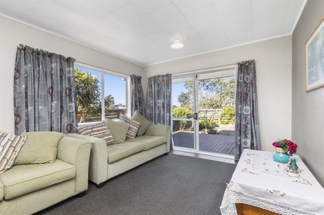 Photo of property in 17d Belray Place, Papamoa Beach, Papamoa, 3118