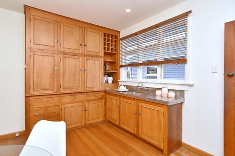 Photo of property in 1/52 Malcolm Avenue, Beckenham, Christchurch, 8023