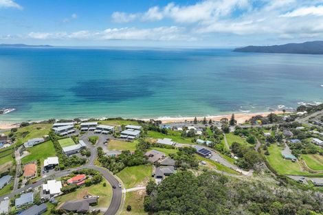 Photo of property in 24 Dudley Crescent, Cable Bay, 0420