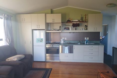Photo of property in 26 Aputa Avenue, Te Puru, Thames, 3575